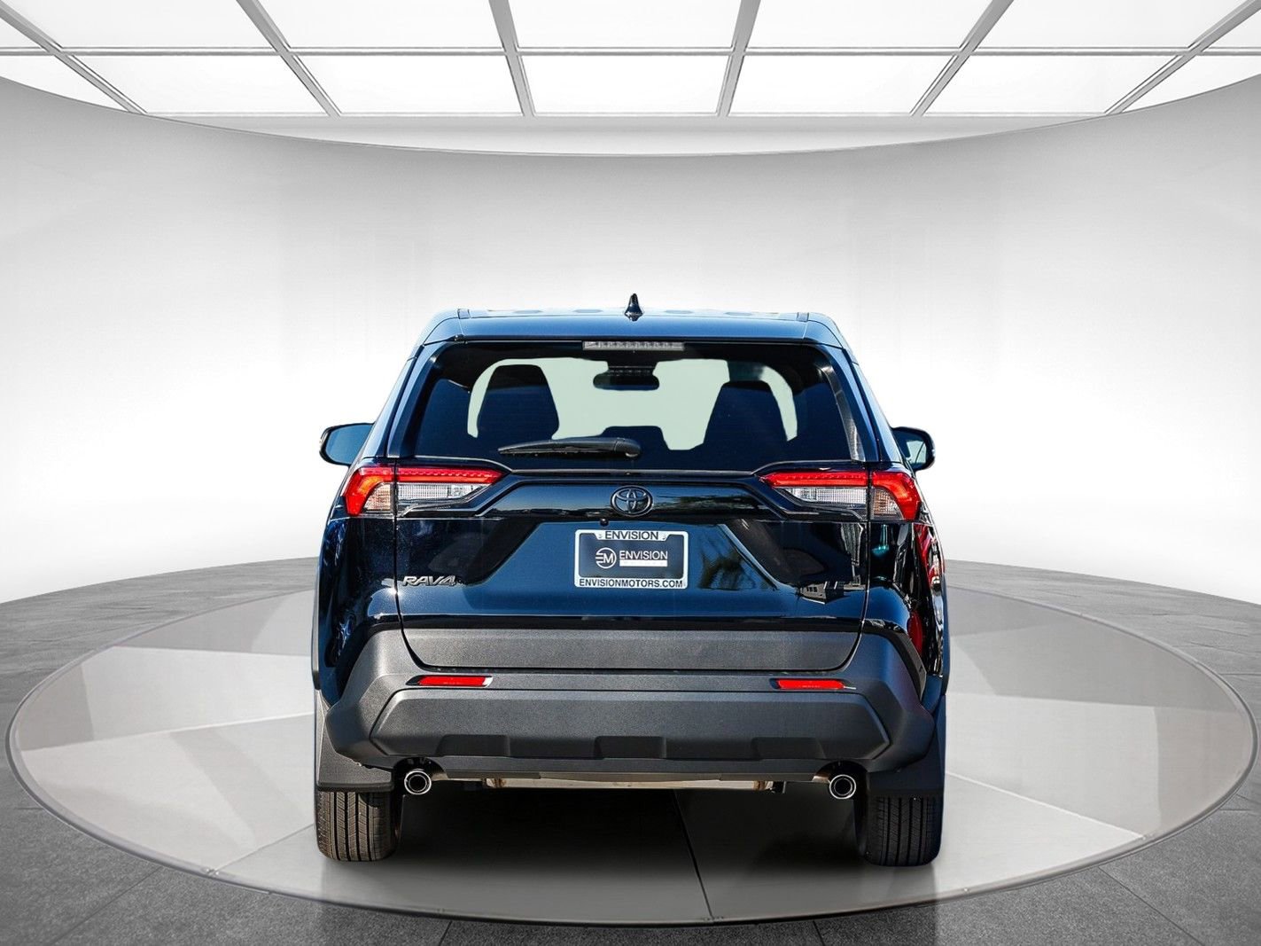 Used 2025 Toyota RAV4 LE FWD image 3