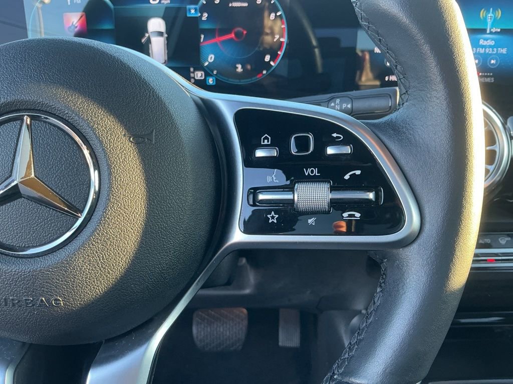 Used 2022 Mercedes-Benz GLB 250 image 15