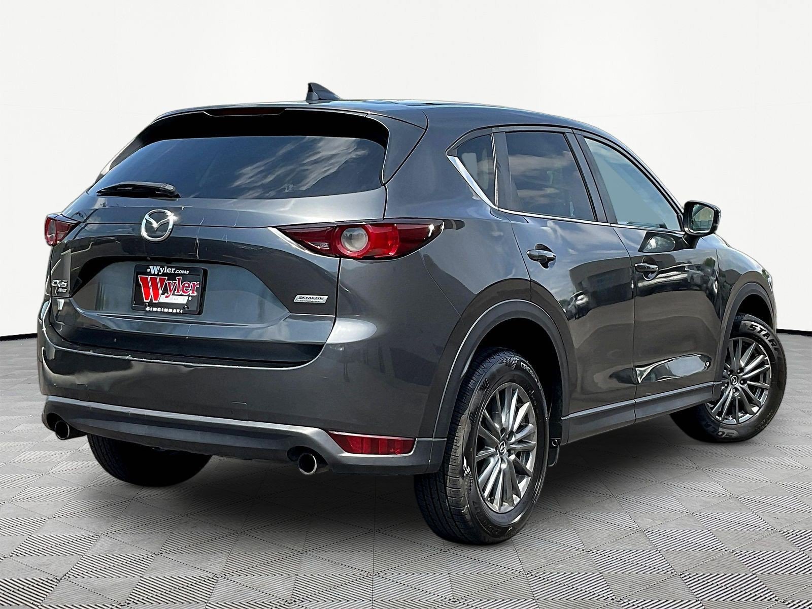 Used 2017 MAZDA CX-5 Touring AWD/4WD image 6