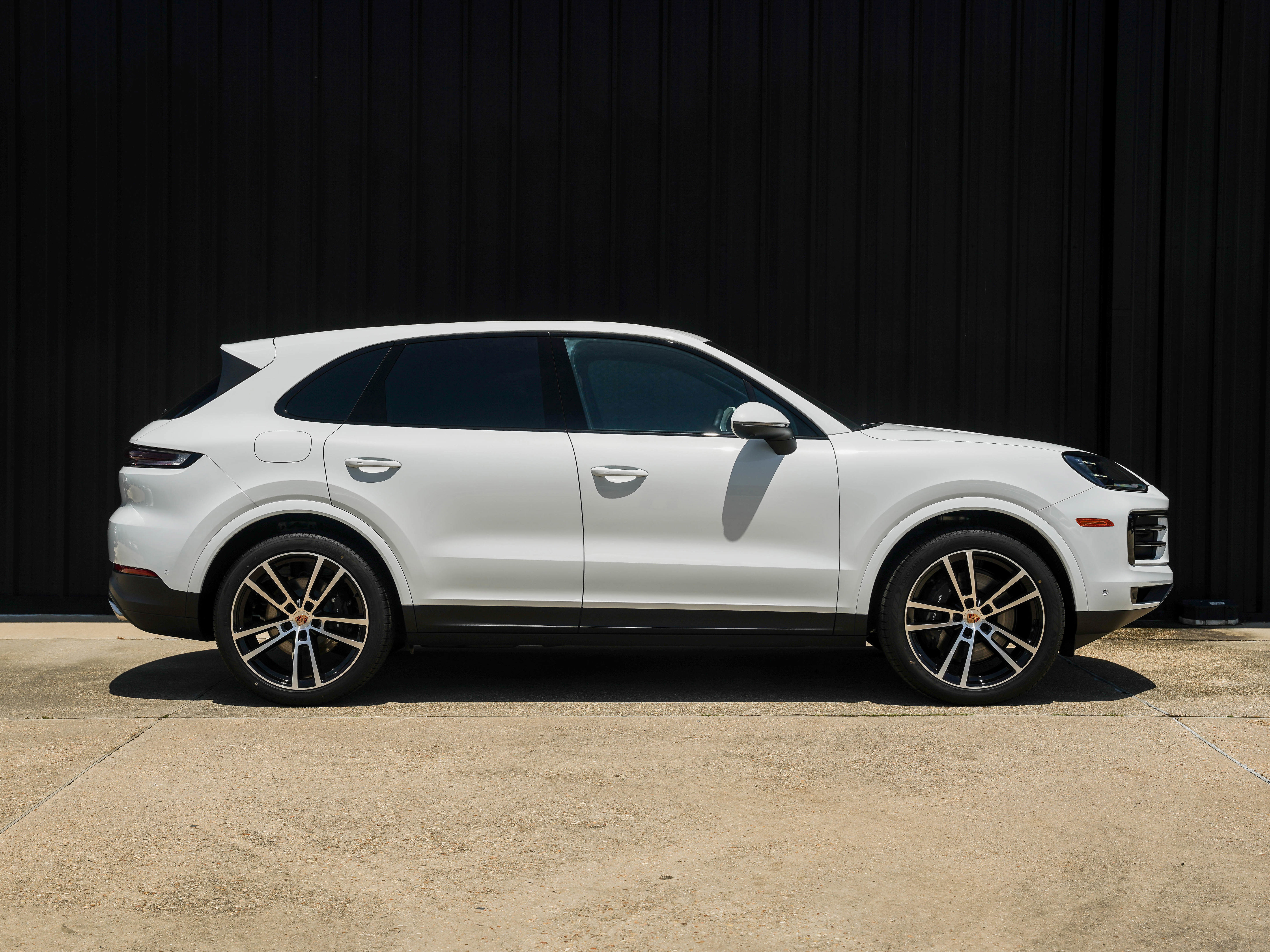 New 2025 Porsche Cayenne image 13