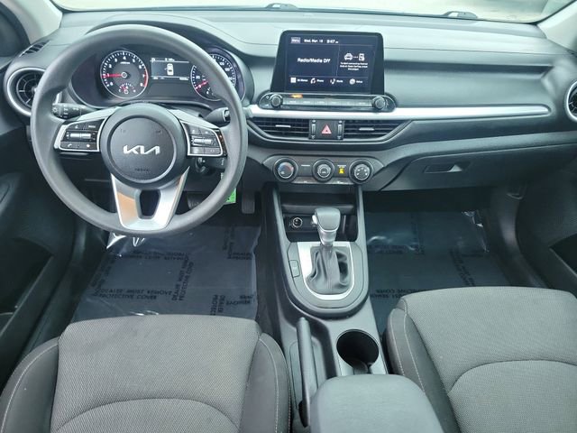 Used 2024 Kia Forte LXS w/ LXS Technology Package image 15