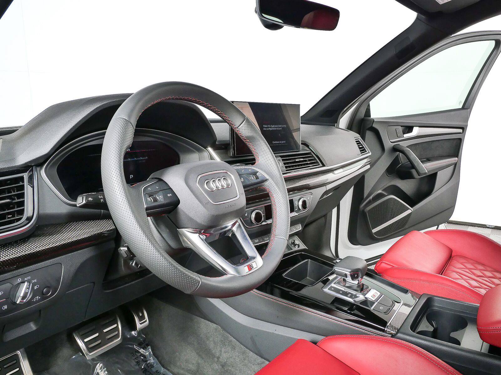 Used 2024 Audi SQ5 Premium Plus w/ S Sport Package AWD/4WD image 5
