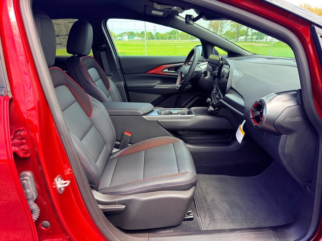 New 2026 Chevrolet Equinox EV RS FWD image 31