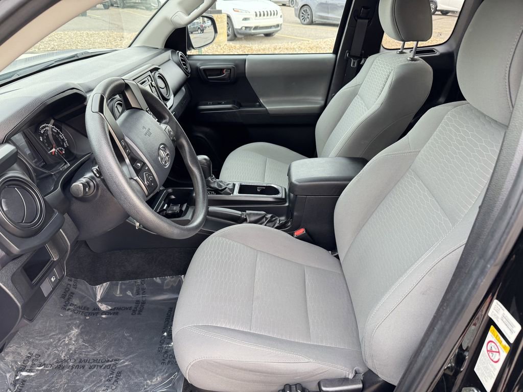 Used 2019 Toyota Tacoma SR w/ SX Package image 14
