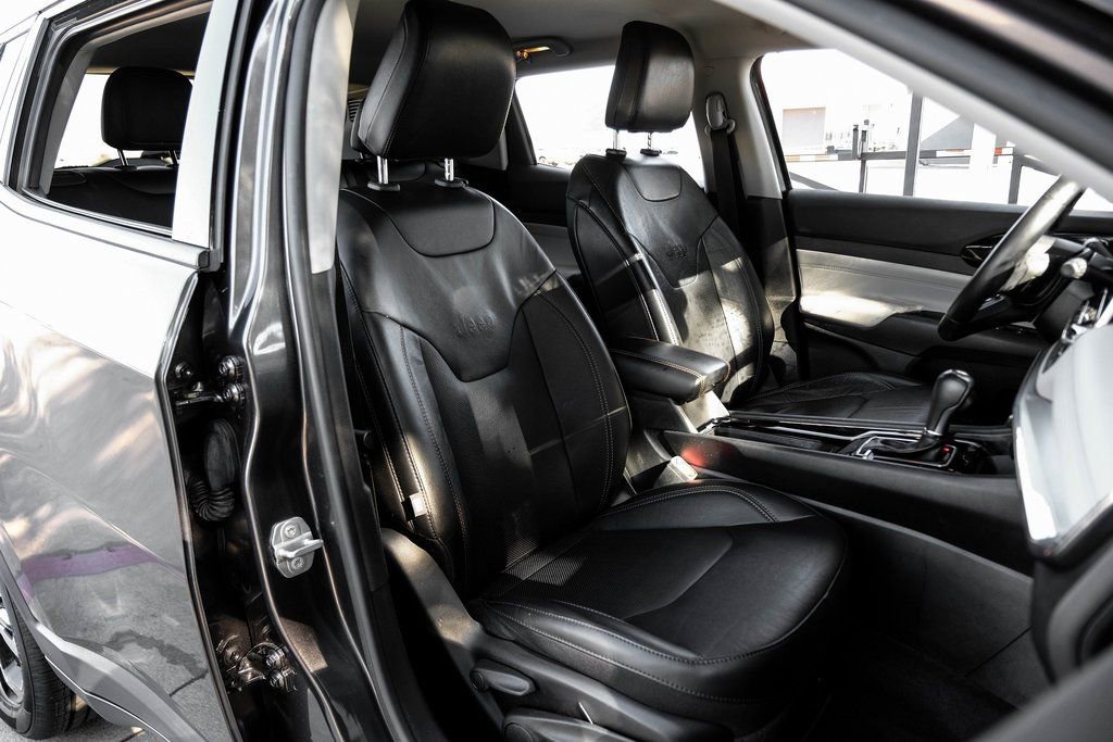Used 2022 Jeep Compass Limited image 45