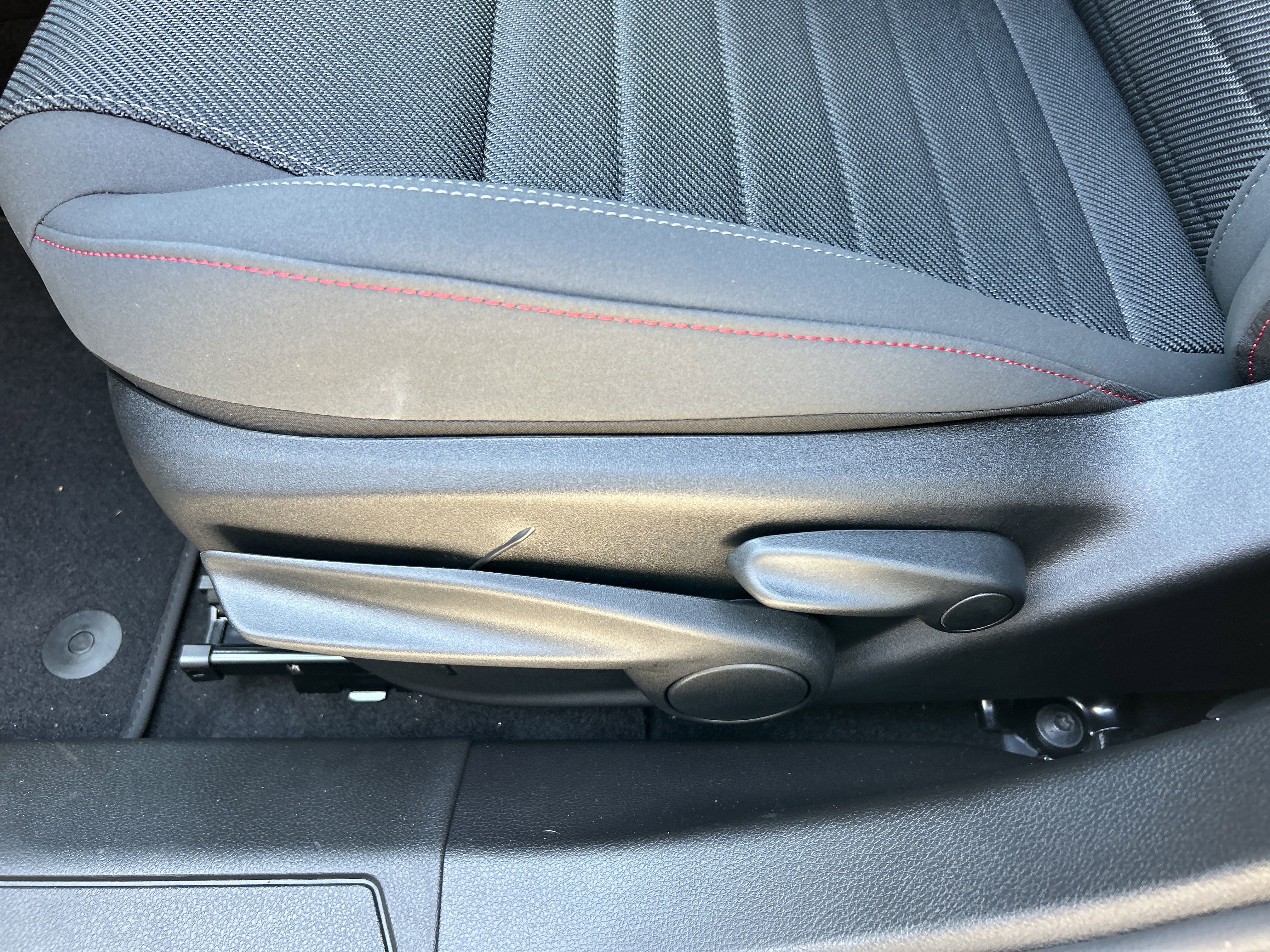 New 2025 Dodge Hornet GT w/ GT Blacktop Package image 16