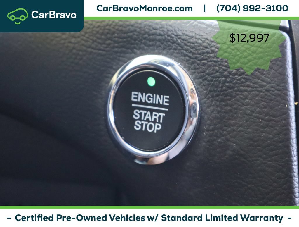 Used 2020 Ford Edge SE w/ Cargo Accessory Package FWD image 31
