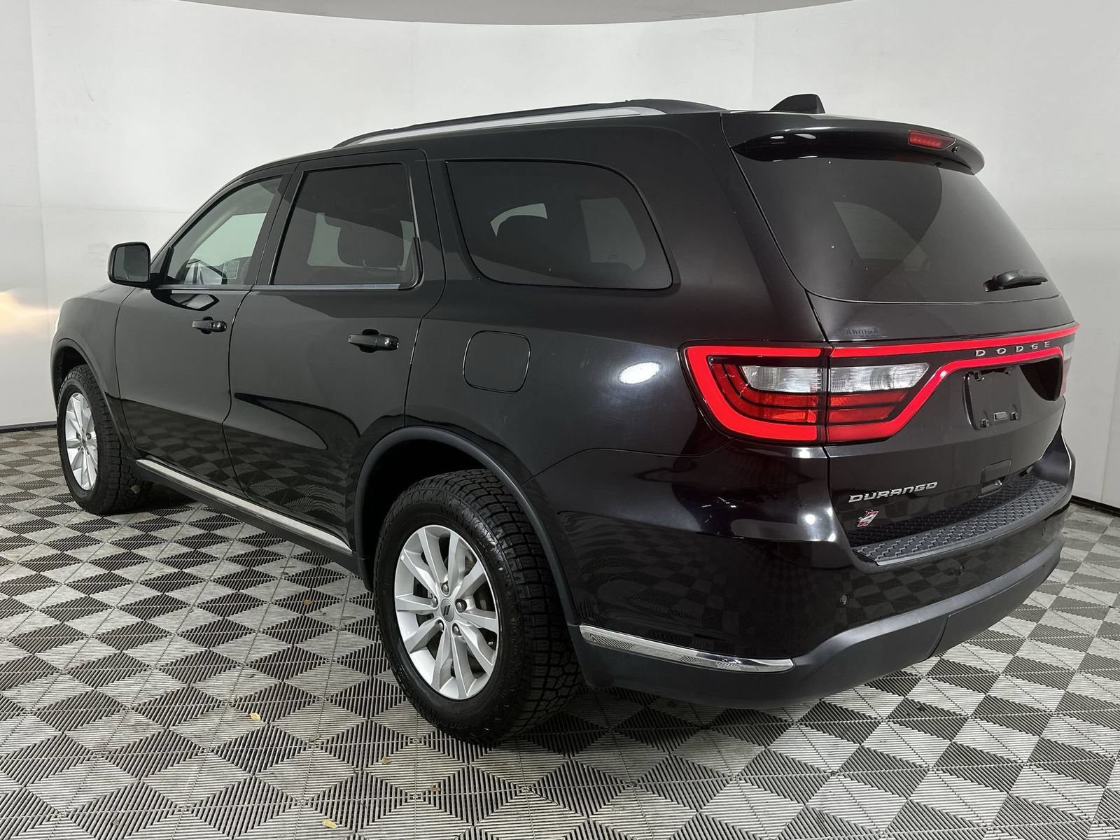 Used 2019 Dodge Durango SXT AWD/4WD image 6