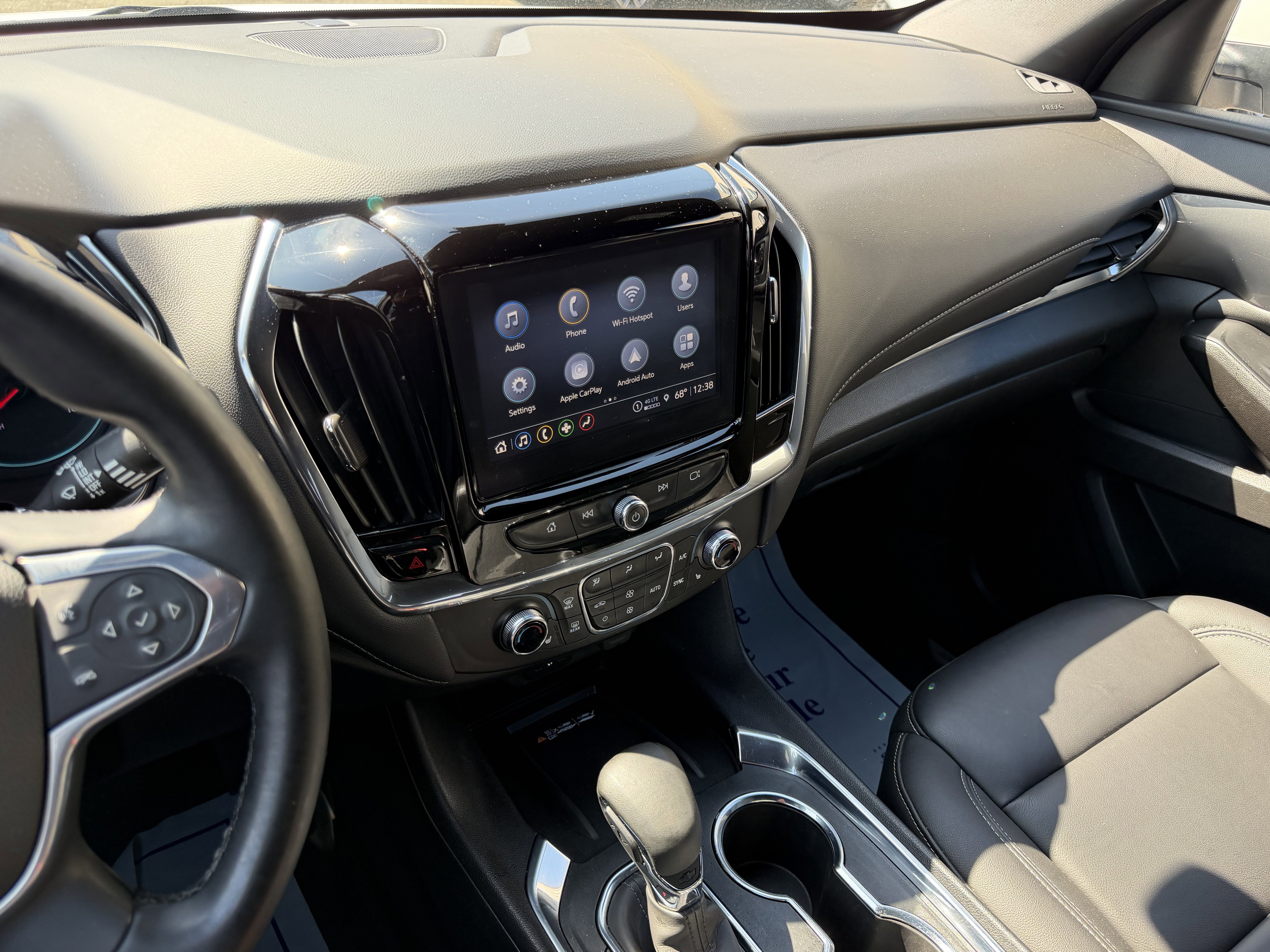 Used 2023 Chevrolet Traverse LT w/ LPO, Floor Liner Package AWD/4WD image 18