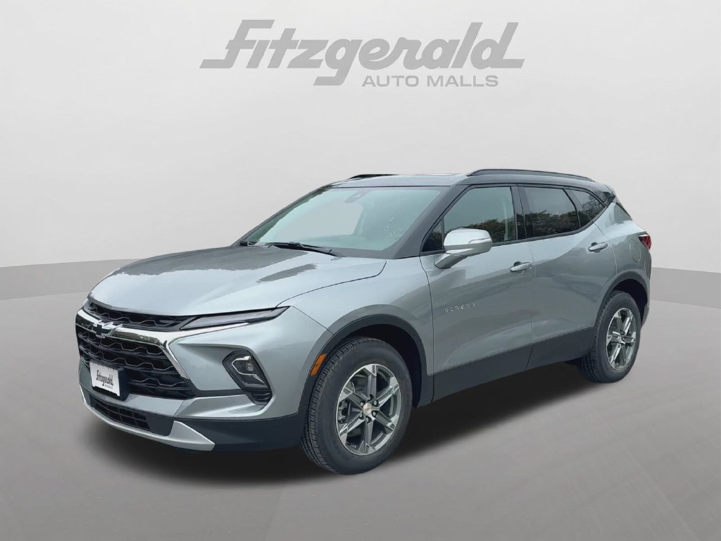 New 2026 Chevrolet Blazer LT AWD/4WD image 4