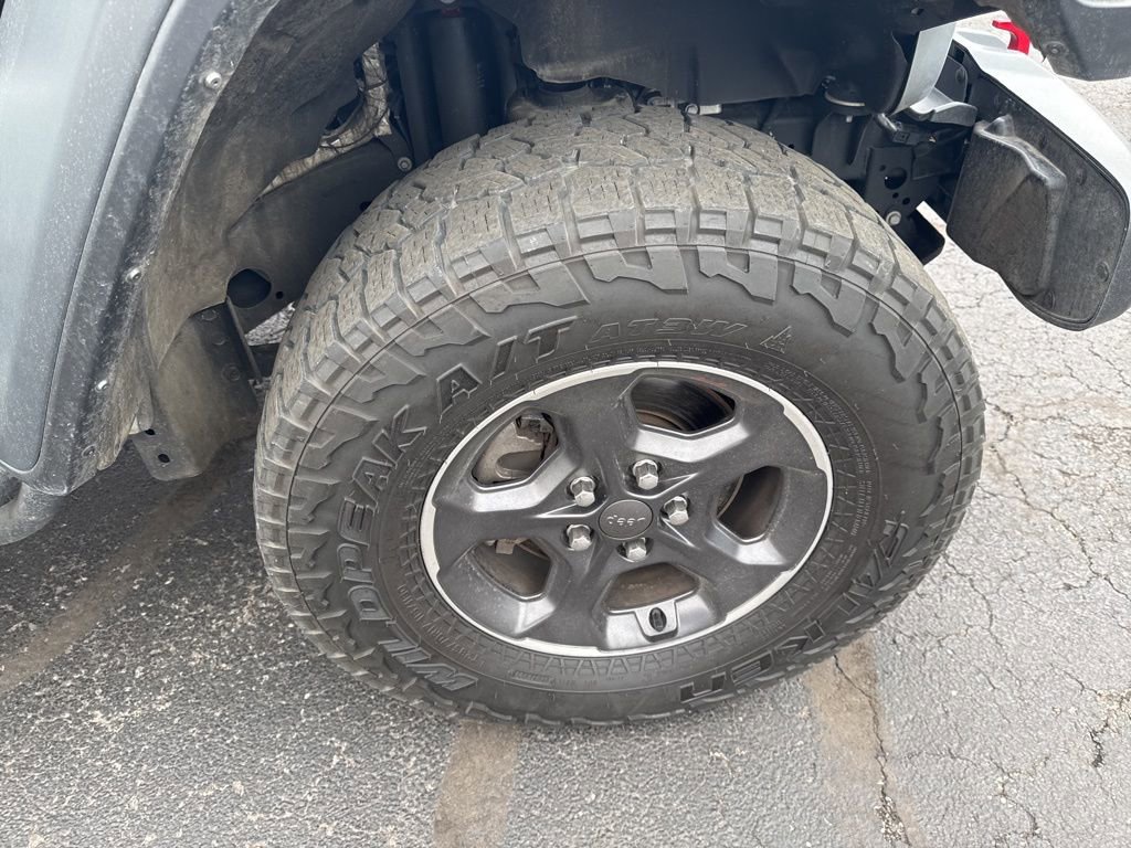 Used 2023 Jeep Gladiator Rubicon w/ Cold Weather Group image 49