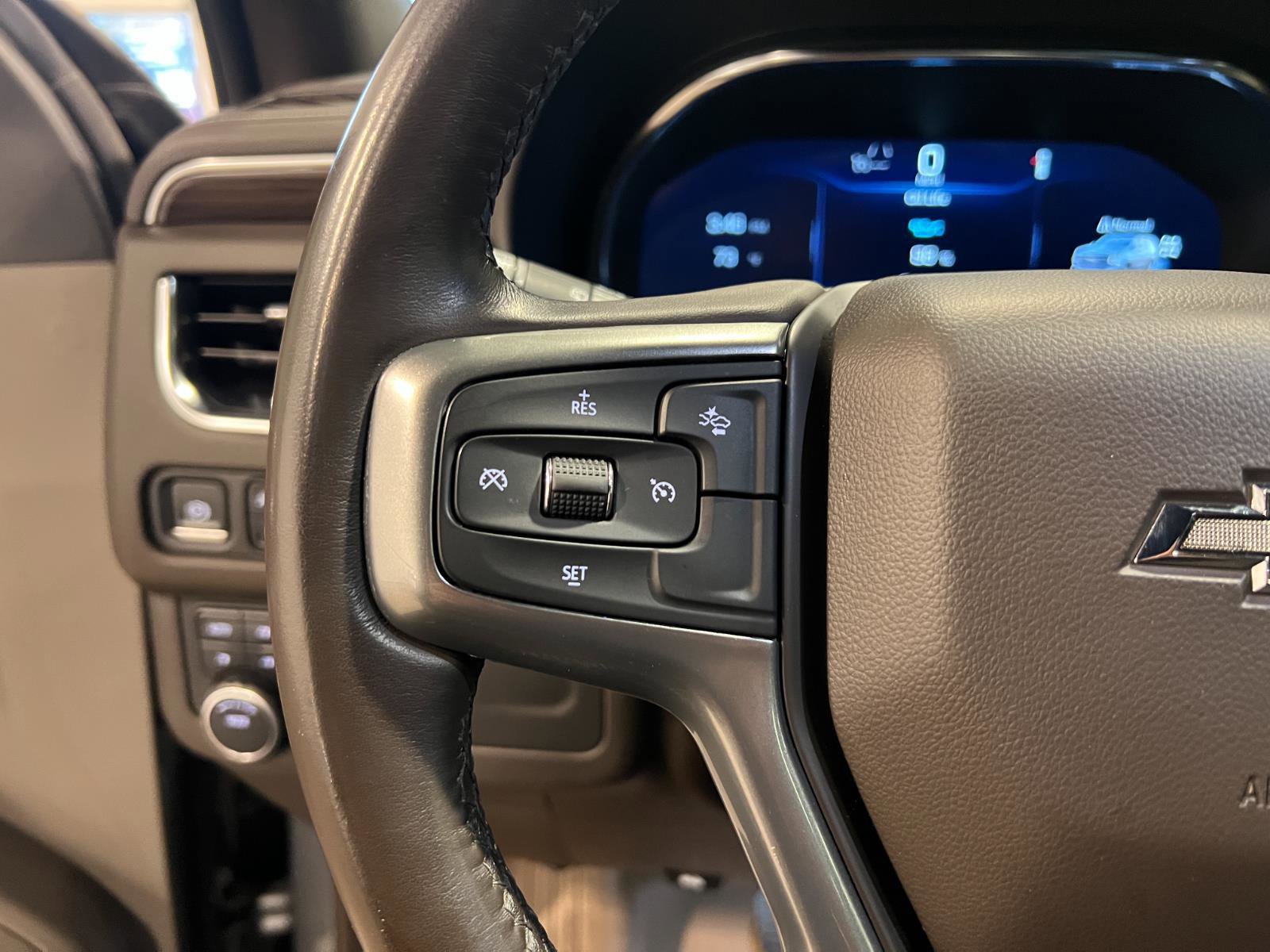 Used 2023 Chevrolet Tahoe Z71 image 13