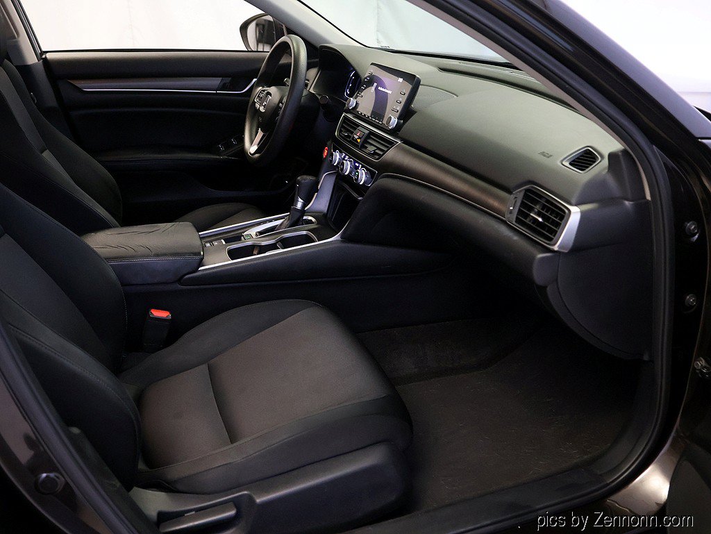 Used 2018 Honda Accord LX image 28