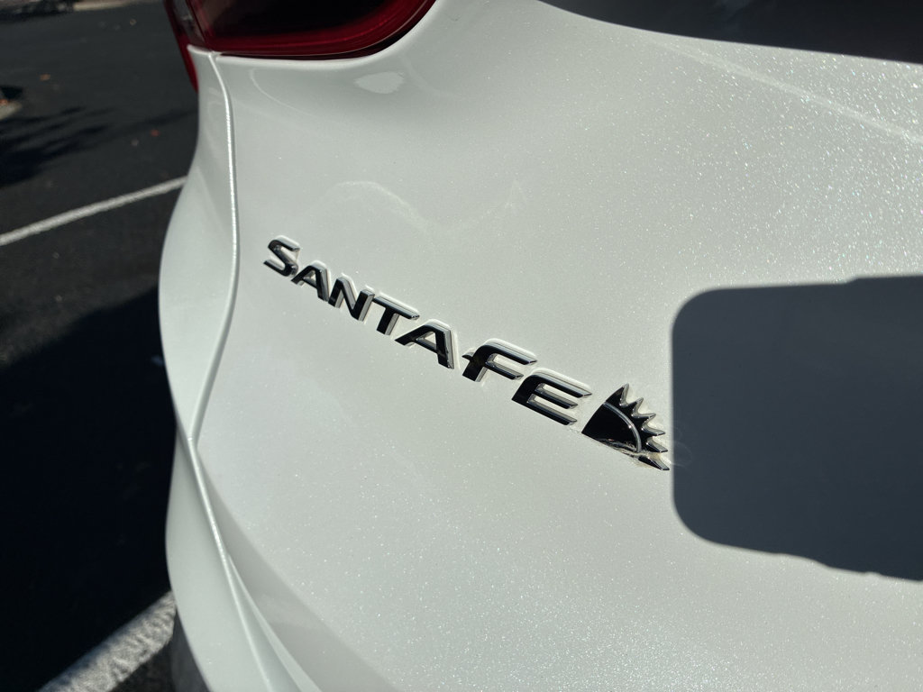 Used 2022 Hyundai Santa Fe SEL w/ Convenience + Premium Package AWD/4WD image 12