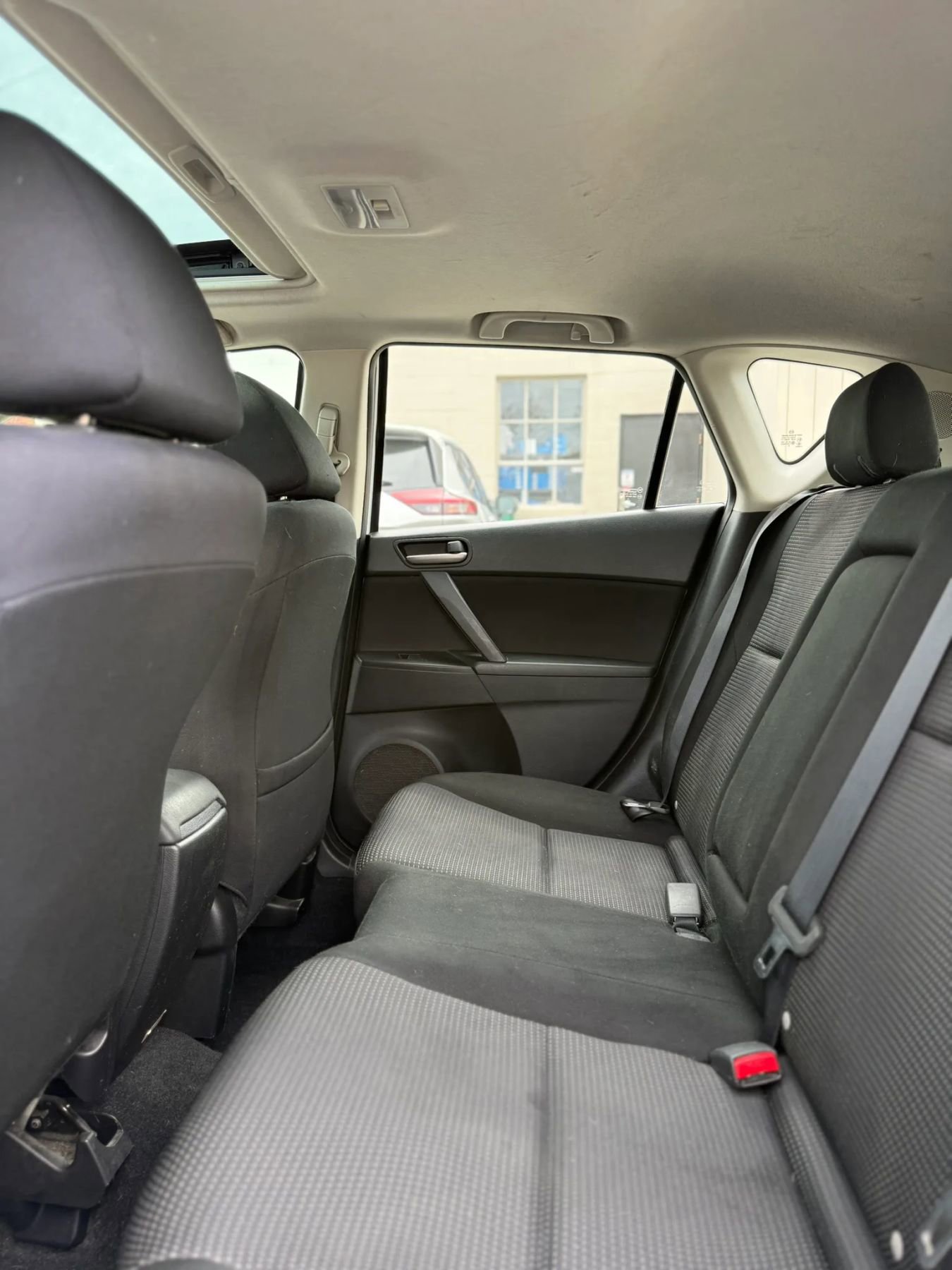 Used 2013 MAZDA MAZDA3 i Touring FWD image 19