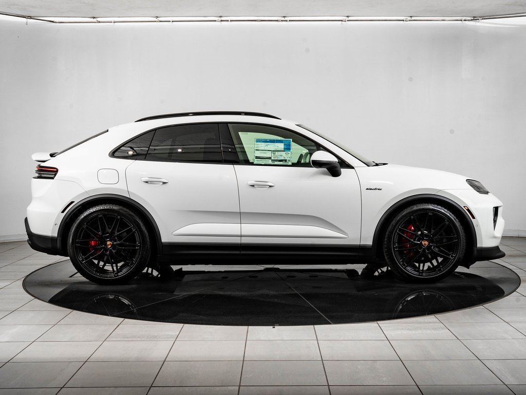 New 2026 Porsche Macan 4S Electric image 9