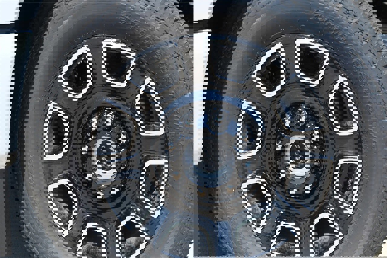 New 2026 Ford F250 Platinum image 30