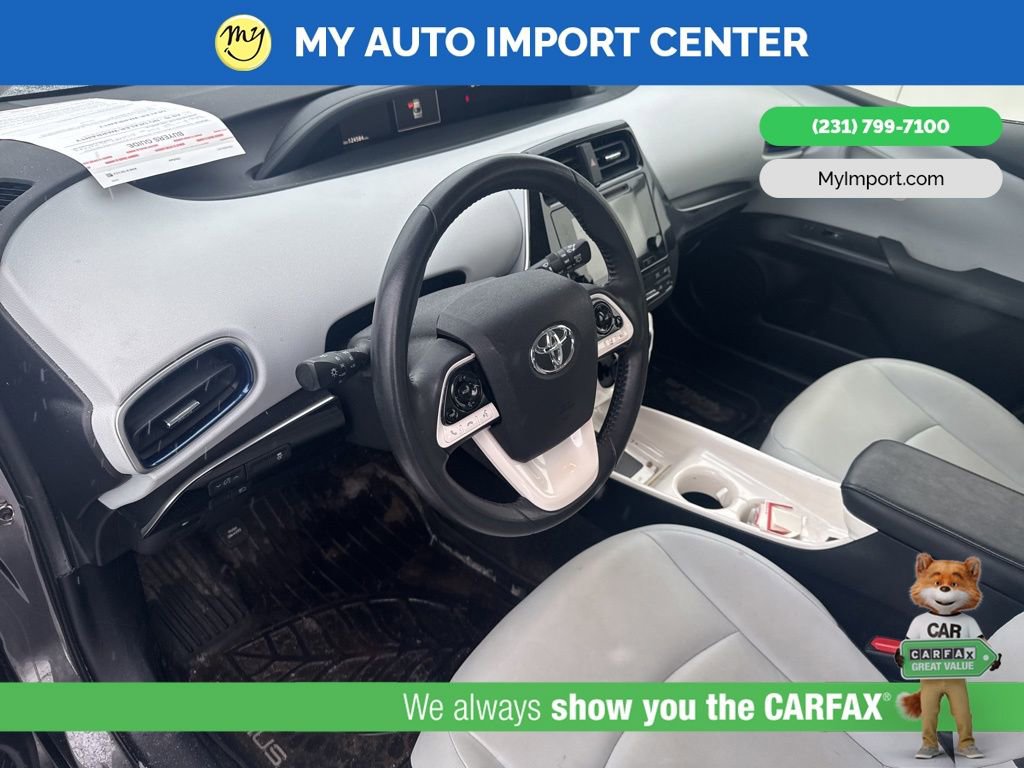 Used 2016 Toyota Prius Four image 8