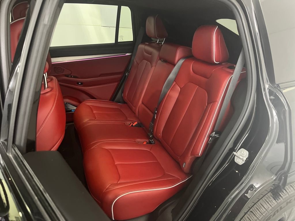 Used 2025 Jeep Wagoneer S Launch Edition image 24