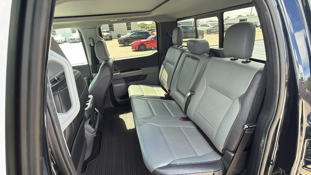 Used 2022 Ford F150 Lariat w/ Equipment Group 502A High AWD/4WD image 25
