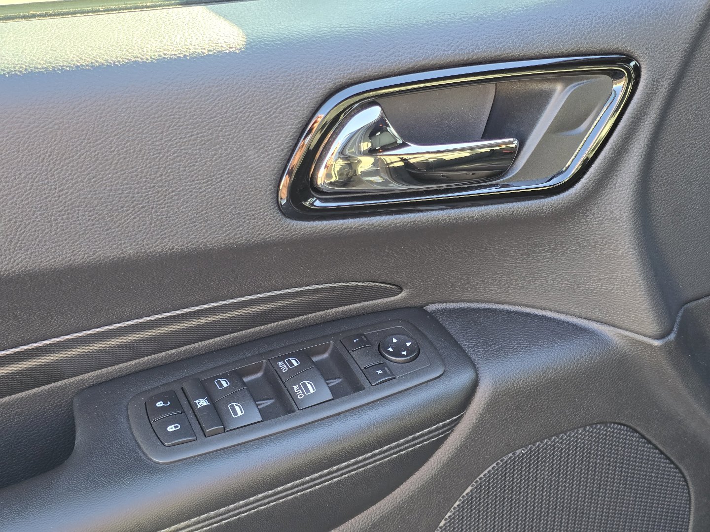 Used 2022 Dodge Durango GT image 32