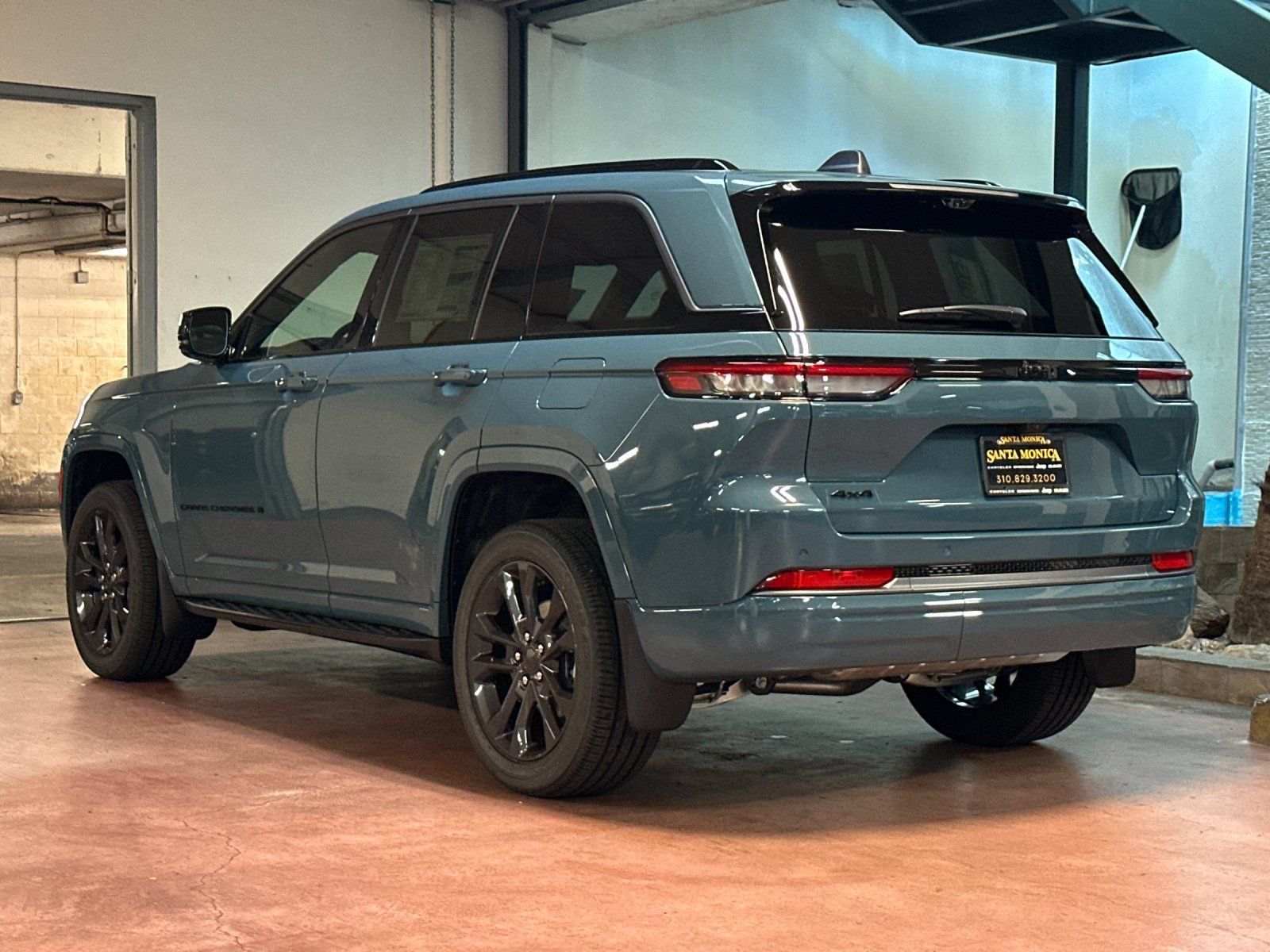 New 2026 Jeep Grand Cherokee Limited AWD/4WD image 3