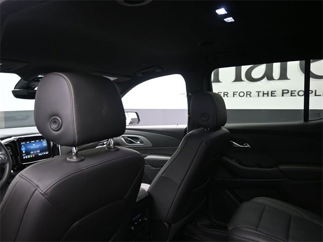 Used 2023 Chevrolet Traverse LT w/ LT Premium Package image 24