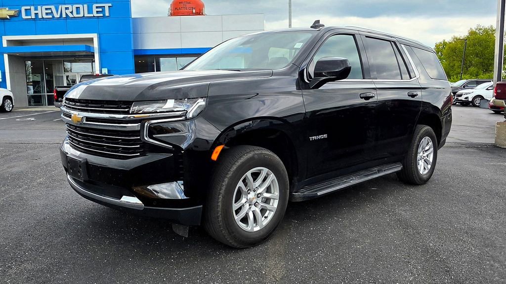 Used 2024 Chevrolet Tahoe LT AWD/4WD image 2