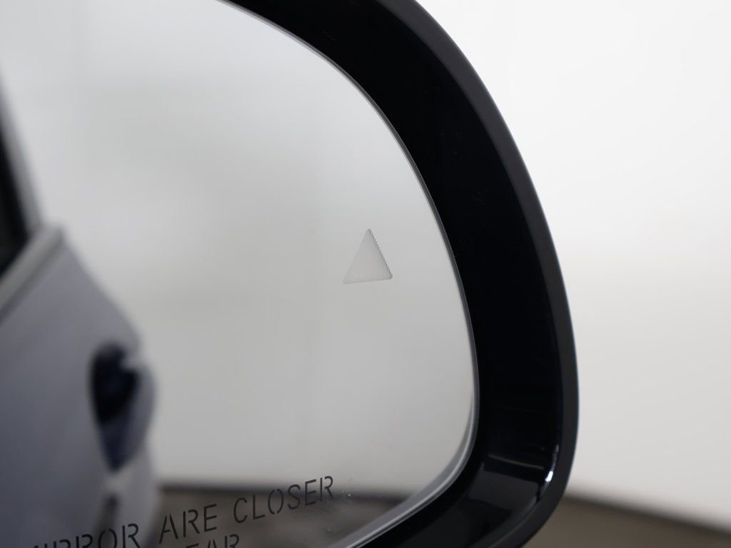 Used 2025 BMW X4 M40i w/ Premium Enhanced Package image 43