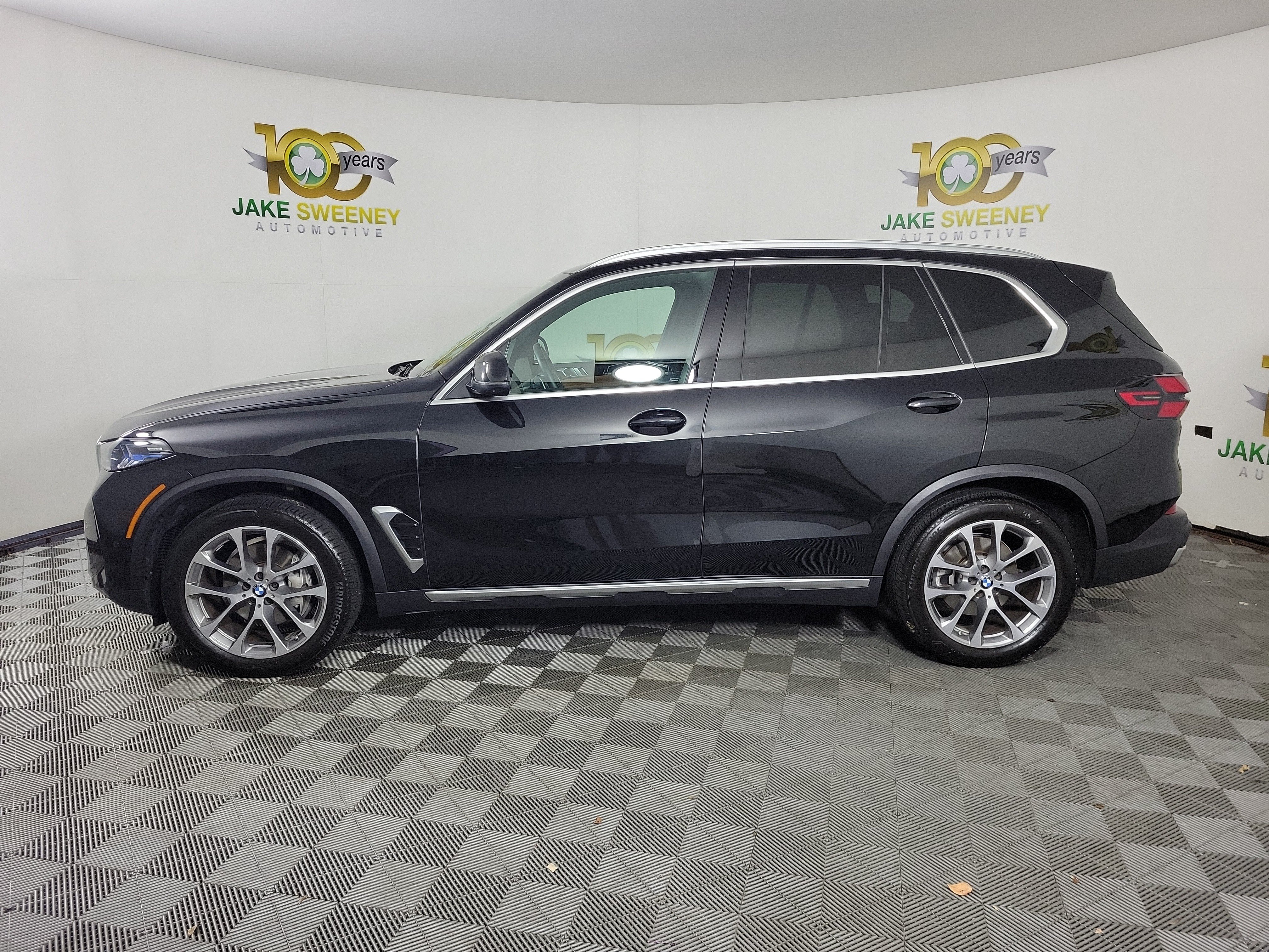 Certified 2025 BMW X5 xDrive40i AWD/4WD image 4