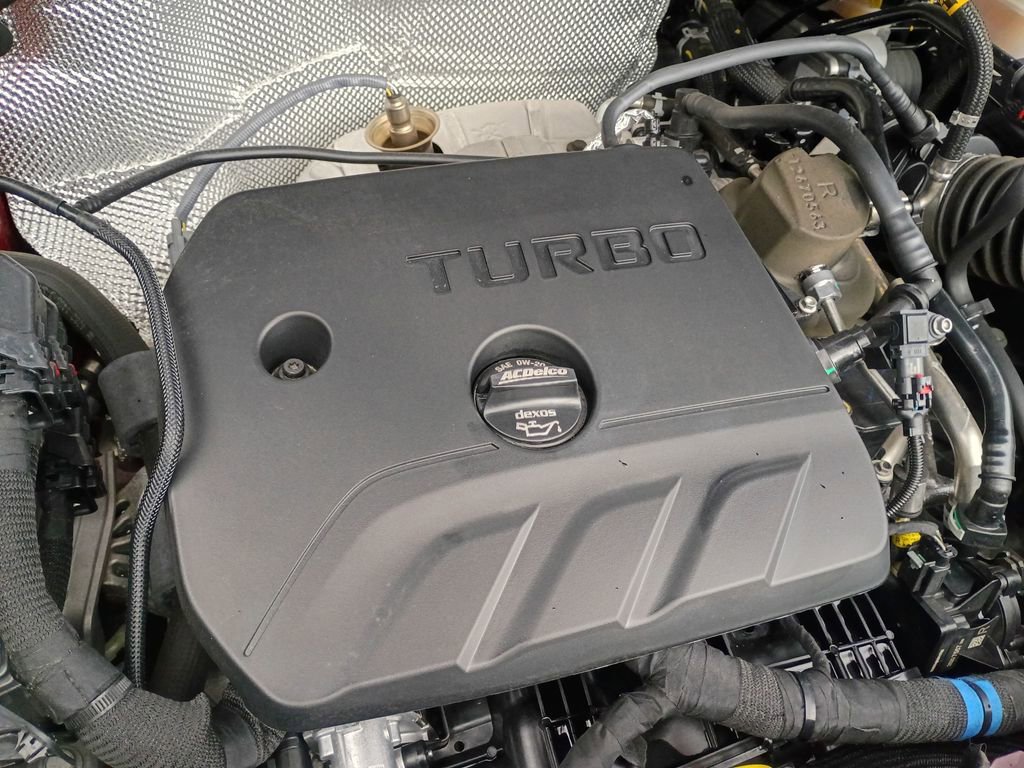 Used 2024 Buick Encore GX Sport Touring w/ Comfort Package image 39