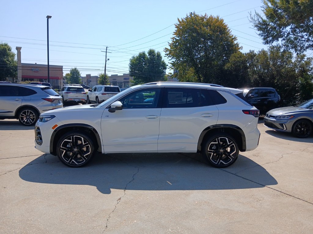 New 2026 Volkswagen Tiguan SEL R-Line AWD/4WD image 4