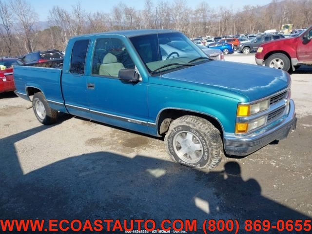 Used 1997 Chevrolet Silverado 1500 2WD Extended Cab w/ Preferred Equipment Group 2 image 2