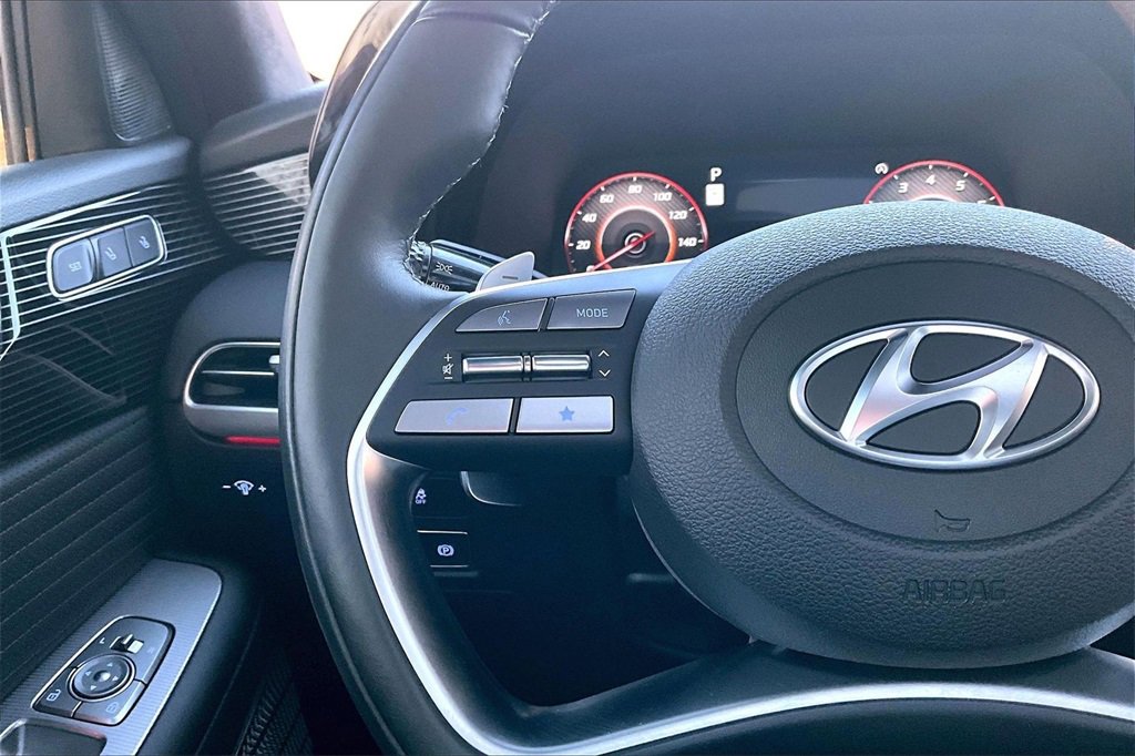 Used 2024 Hyundai Palisade Calligraphy image 18