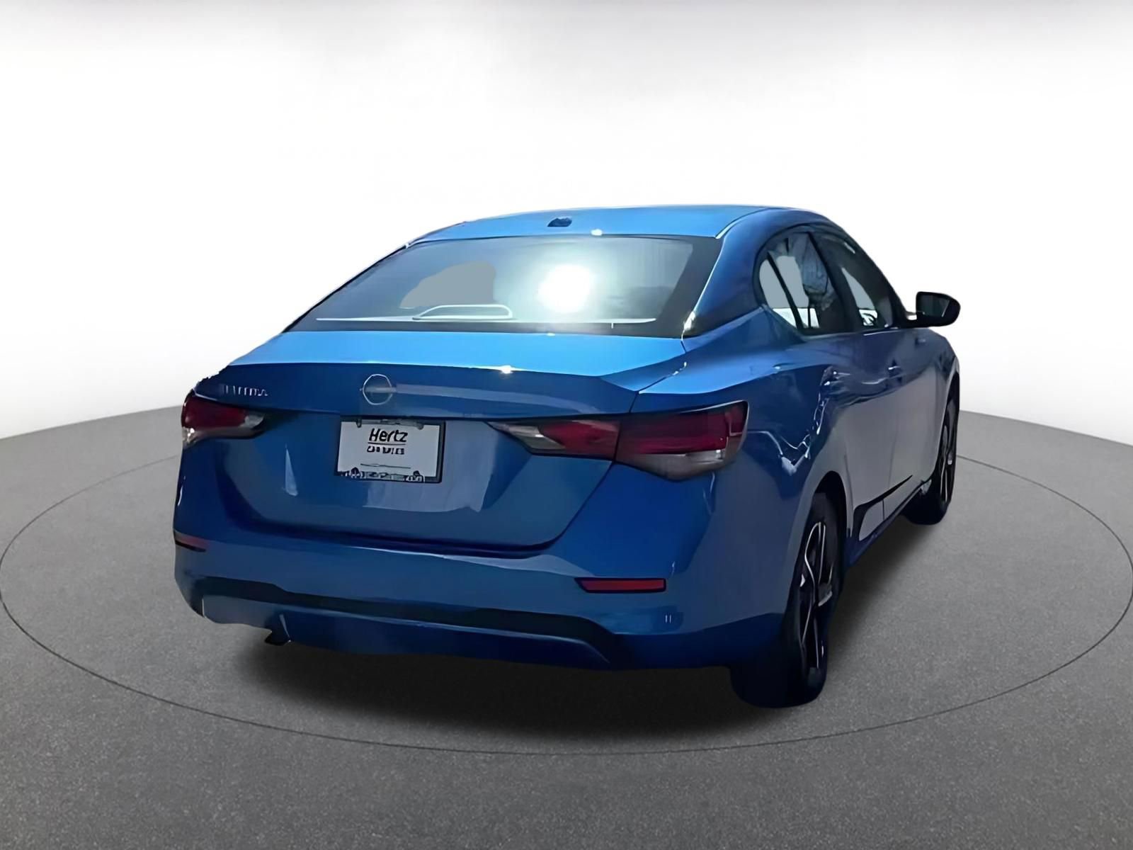 Used 2025 Nissan Sentra SV image 14