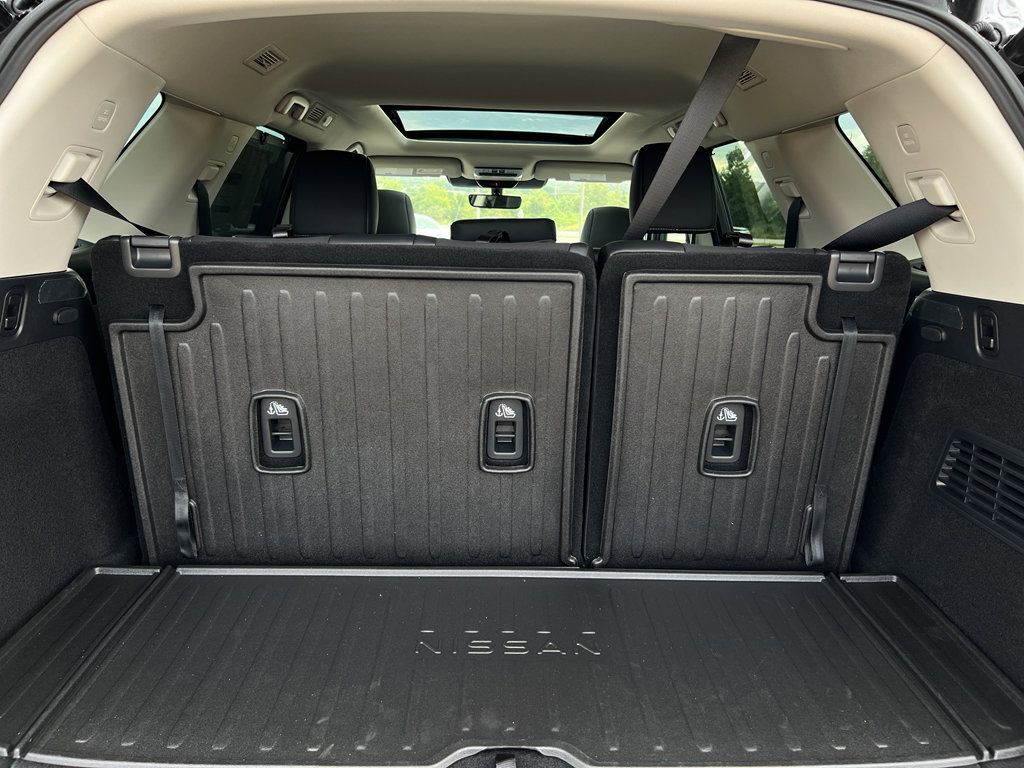 New 2025 Nissan Pathfinder Platinum w/ Cargo Package image 18
