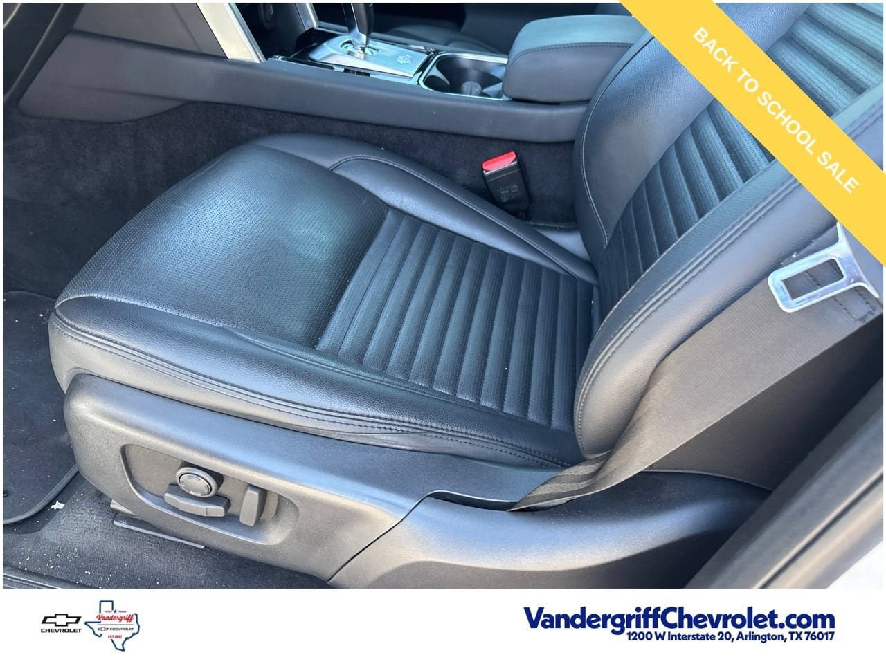 Used 2023 Land Rover Discovery Sport S AWD/4WD image 16