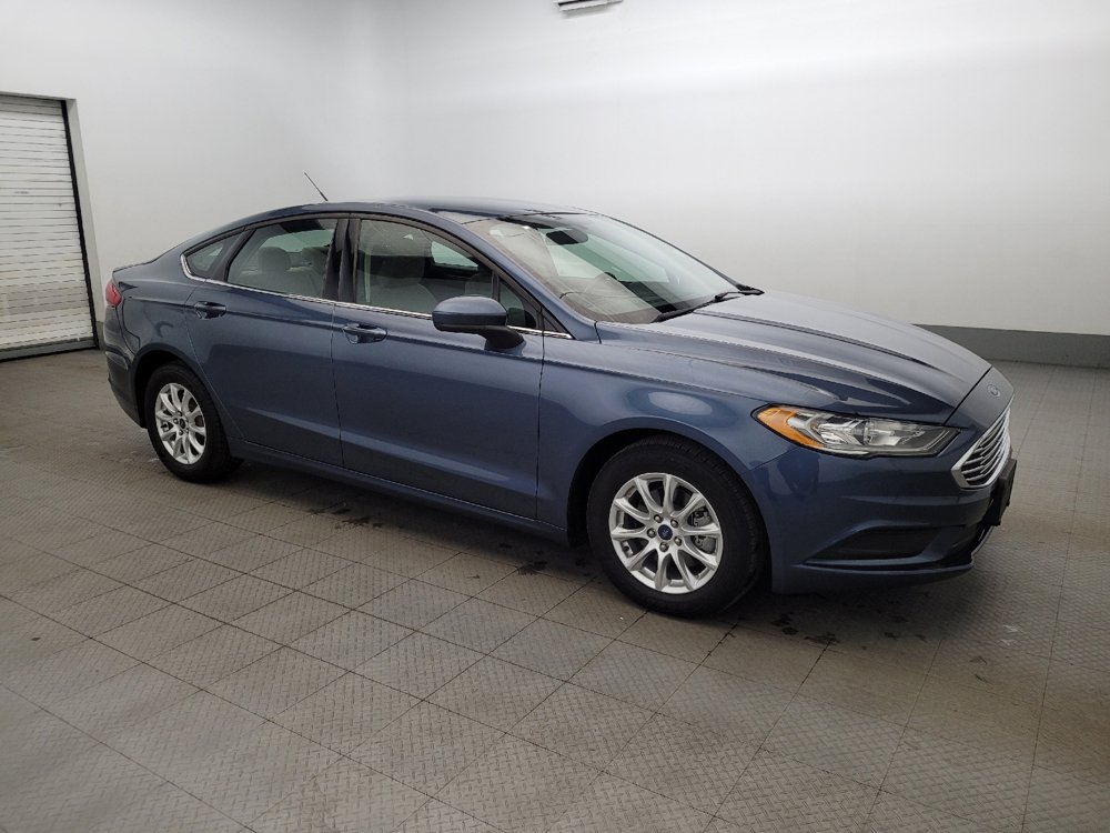 Used 2018 Ford Fusion S image 11
