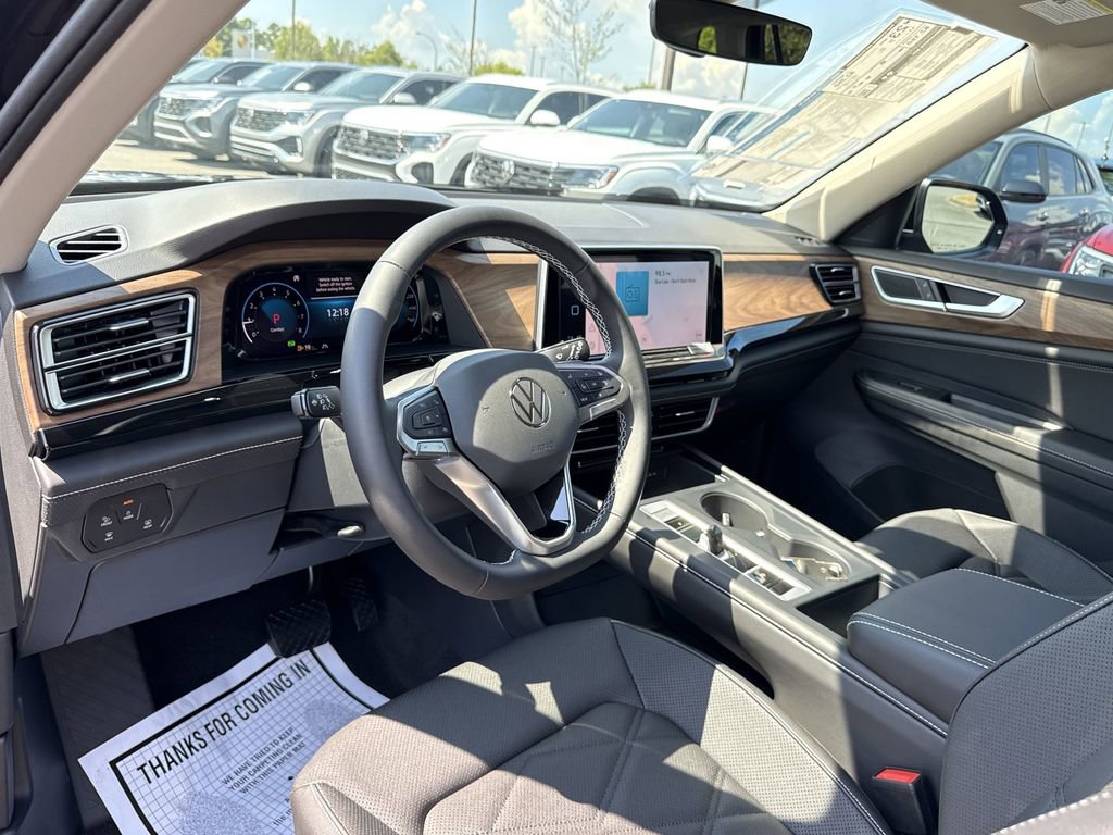 New 2026 Volkswagen Atlas SE image 10