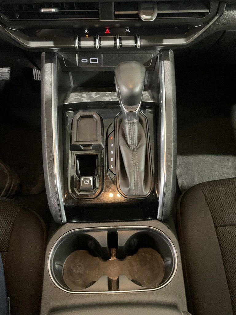 Used 2024 GMC Canyon Elevation image 19