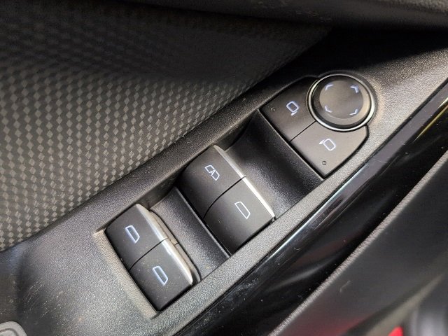 New 2026 Chevrolet Equinox RS image 17