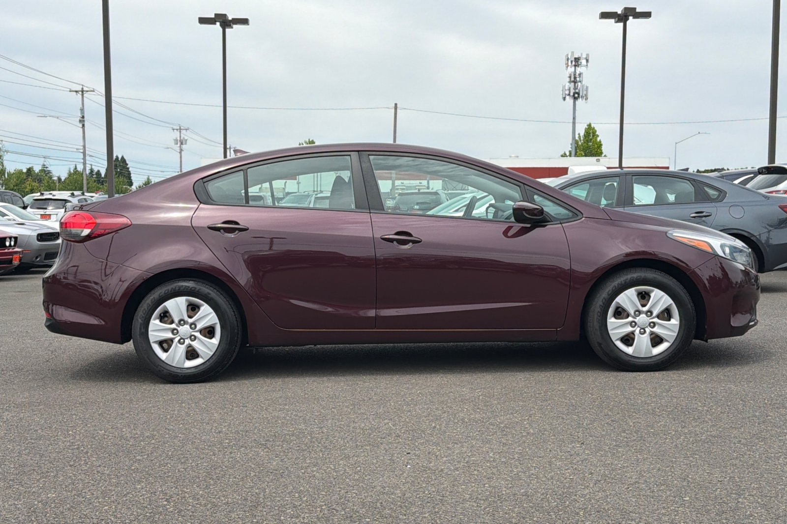 Used 2018 Kia Forte LX FWD image 3