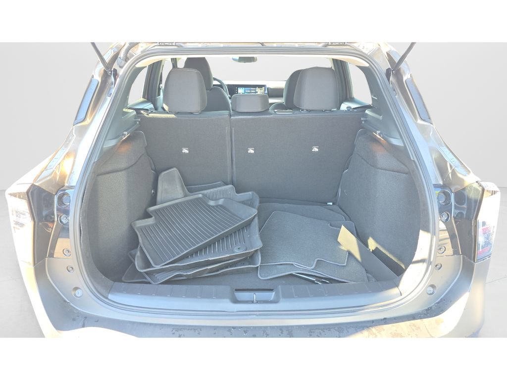 Used 2025 Nissan Kicks SV image 20