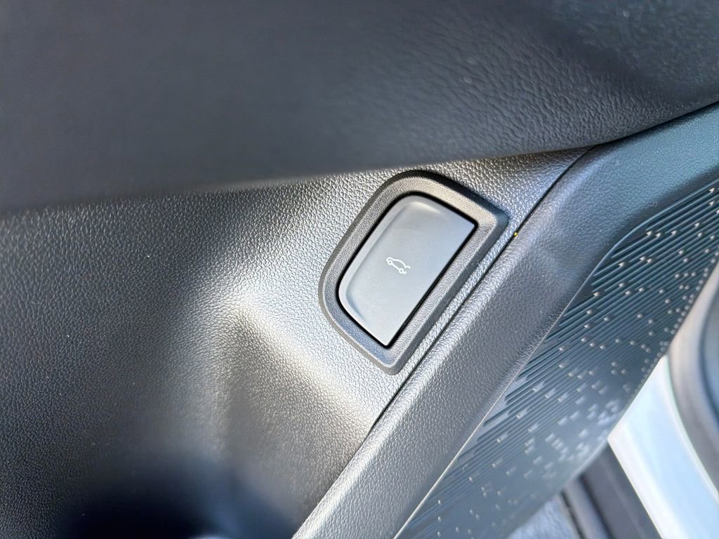 New 2026 Chevrolet Equinox RS image 33