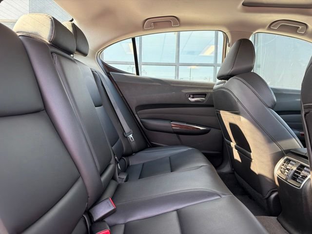 Used 2017 Acura TLX FWD image 14