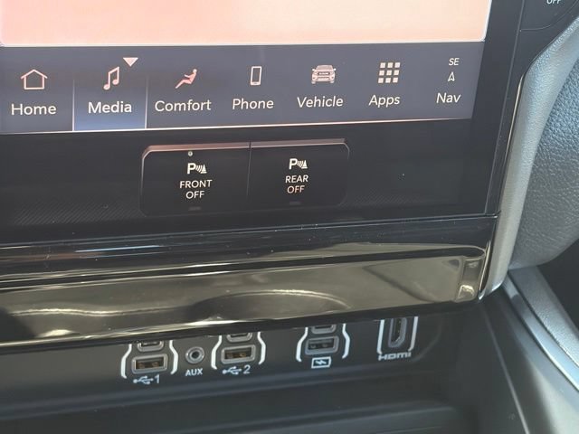 New 2026 RAM 1500 Laramie AWD/4WD image 22