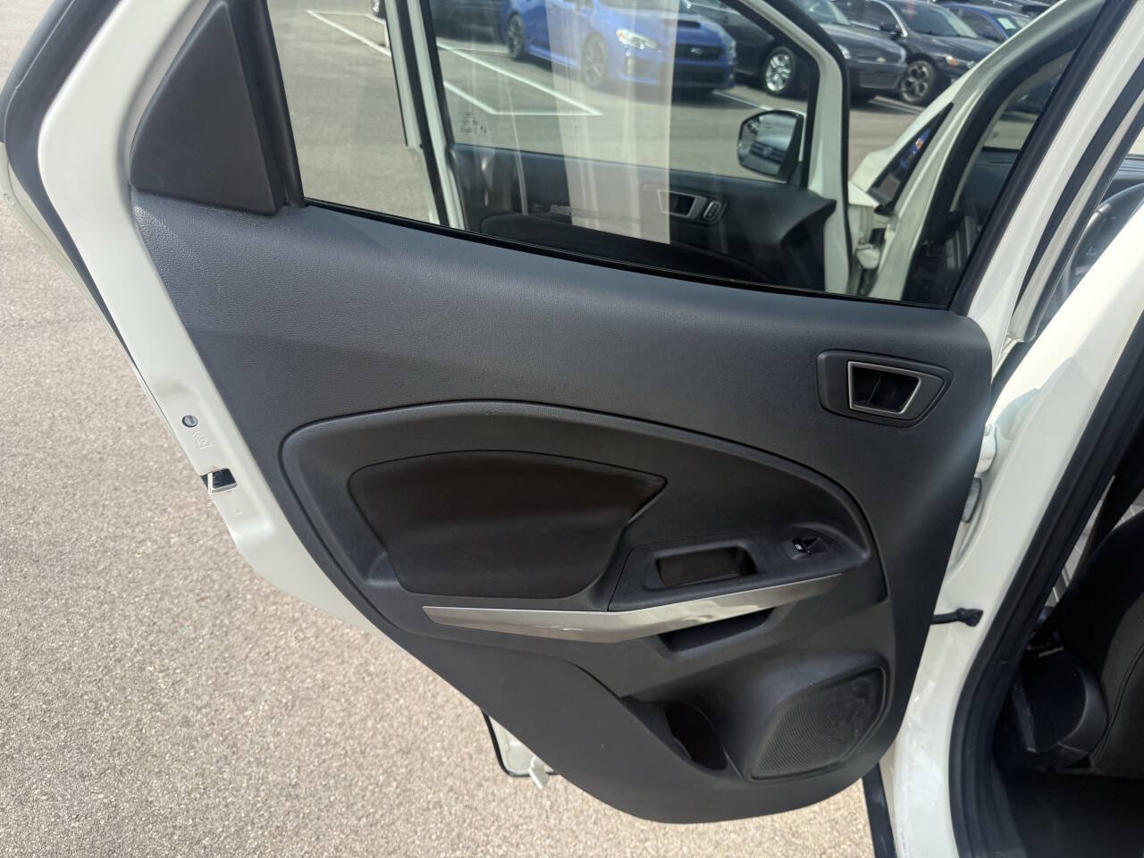 Used 2020 Ford EcoSport SE FWD image 17