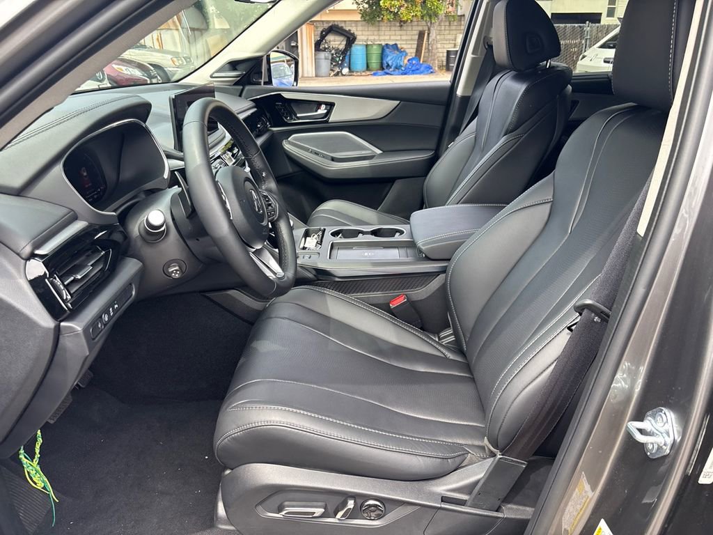 Used 2026 Acura MDX w/ Technology Package FWD image 7