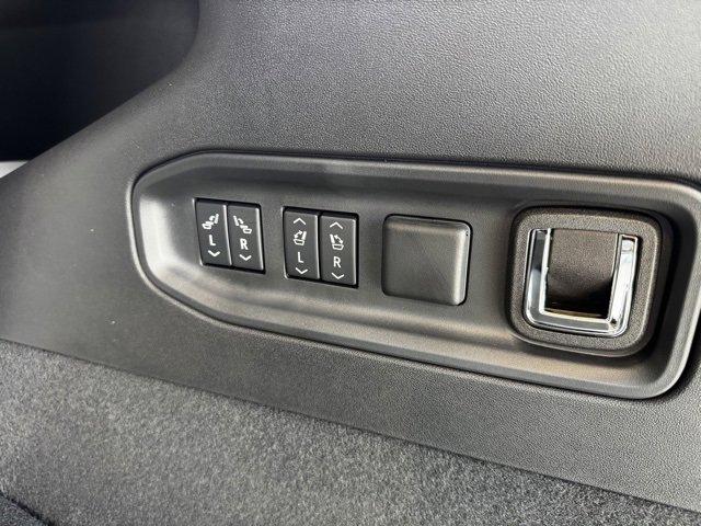 New 2026 Cadillac Vistiq Luxury image 42