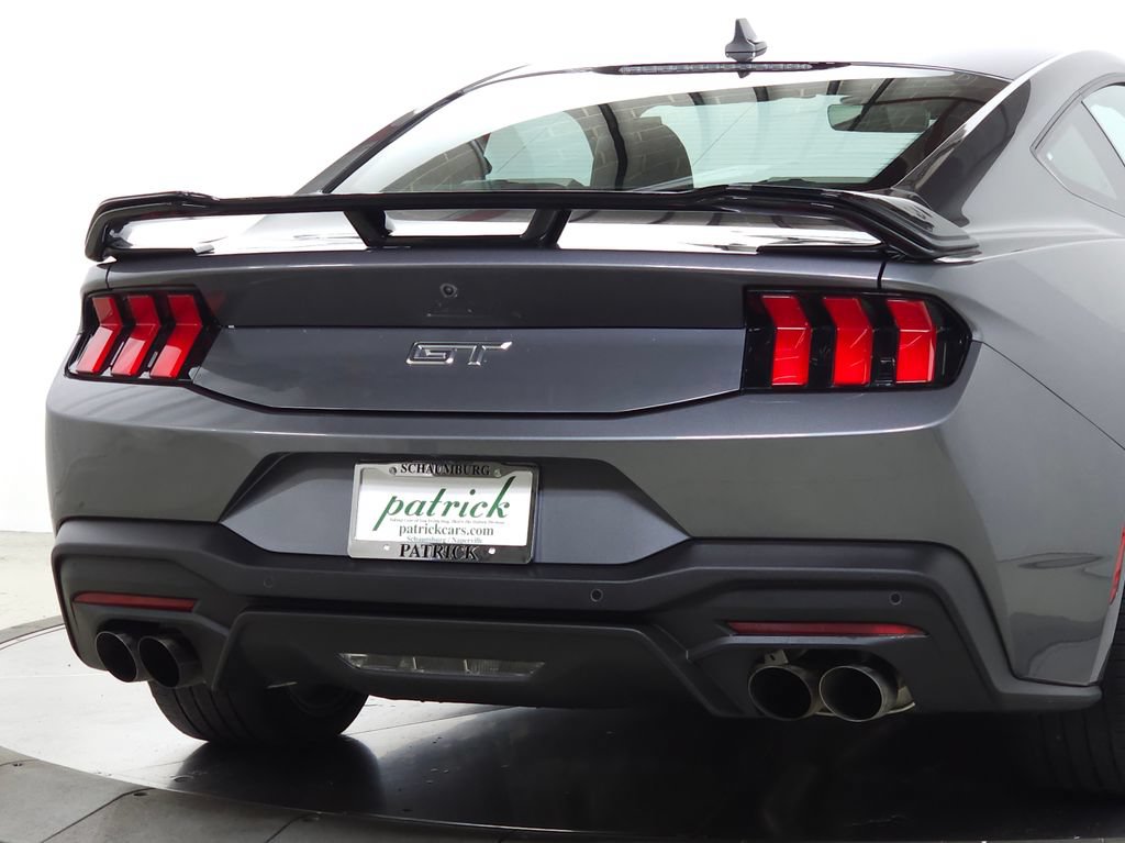 Used 2025 Ford Mustang GT Premium RWD image 9